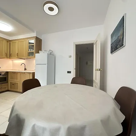 Nautic 2 - A 2 Min De La Playa, A/a Y Parking Apartment Tossa de Mar